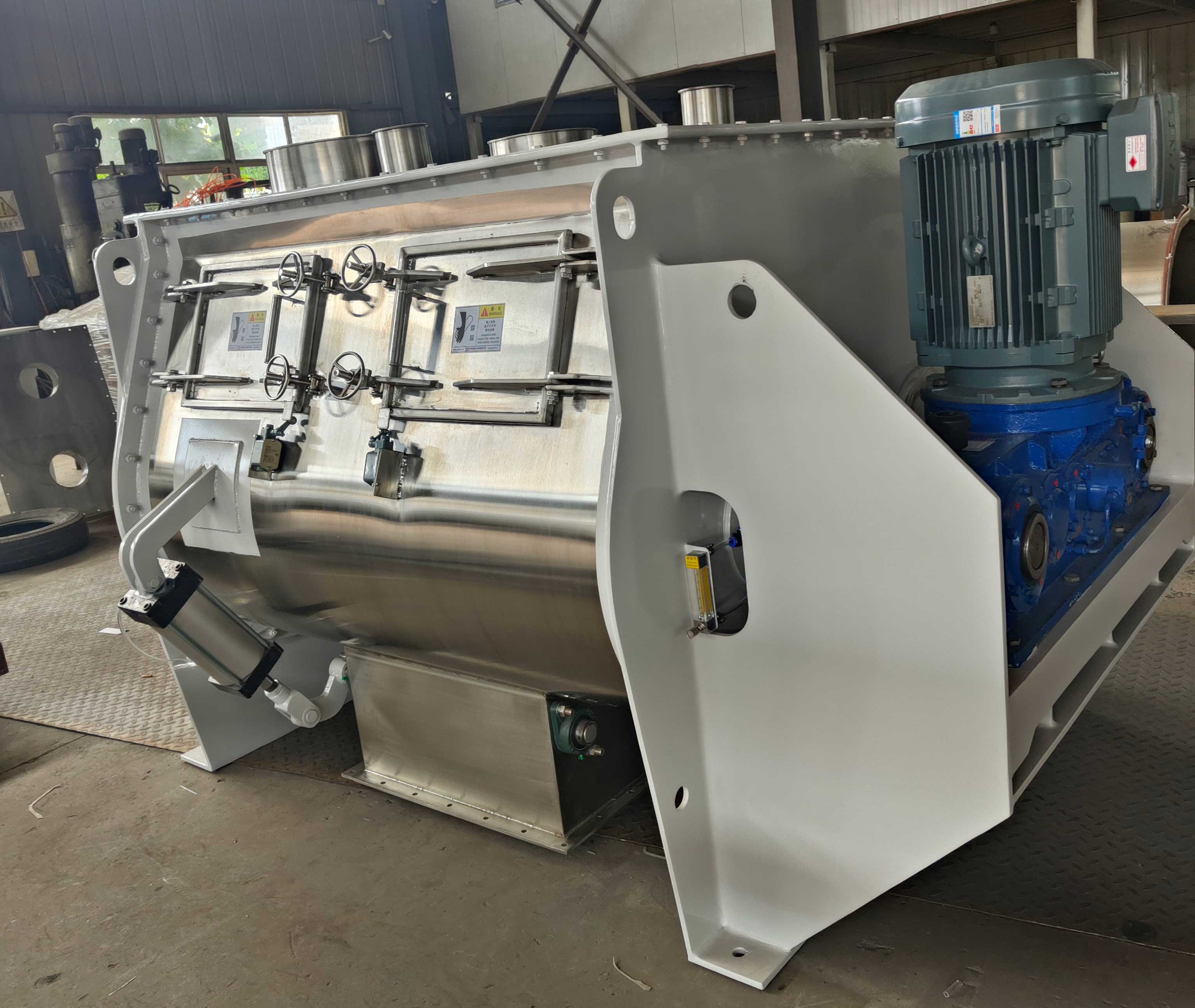 臥式螺帶混合機